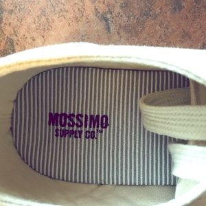 Mossimo supply Co. shoes